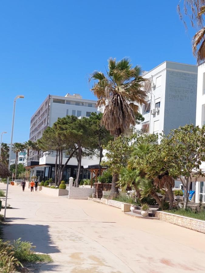 Hotel Nacional Durrës Exterior foto