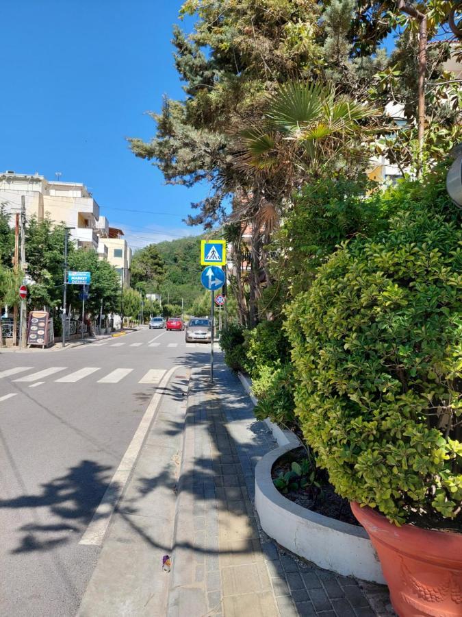 Hotel Nacional Durrës Exterior foto
